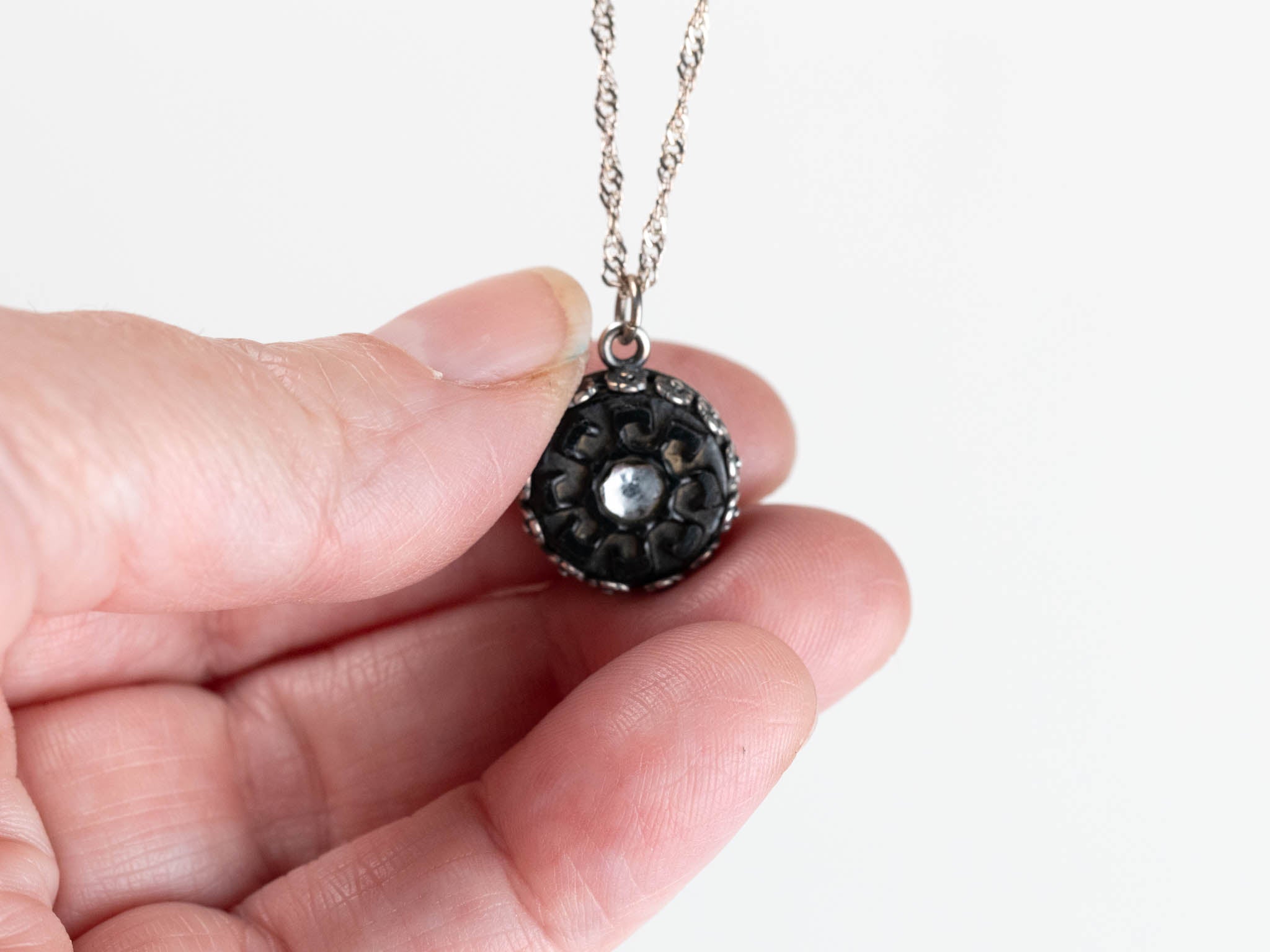 Vintage Button Necklace – Lorna Herf Studios