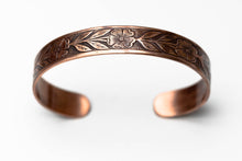 Load image into Gallery viewer, Floral Copper Cuff
